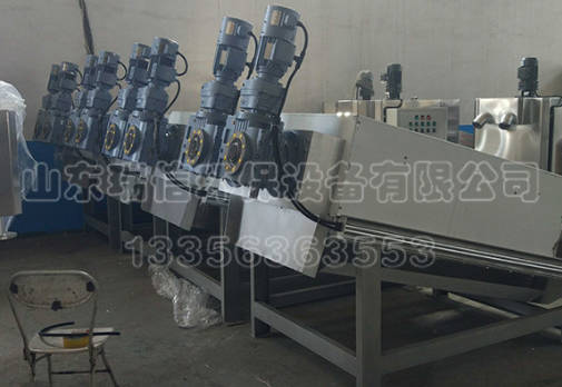 如何減少發生傳統污泥脫水機常見的問題？